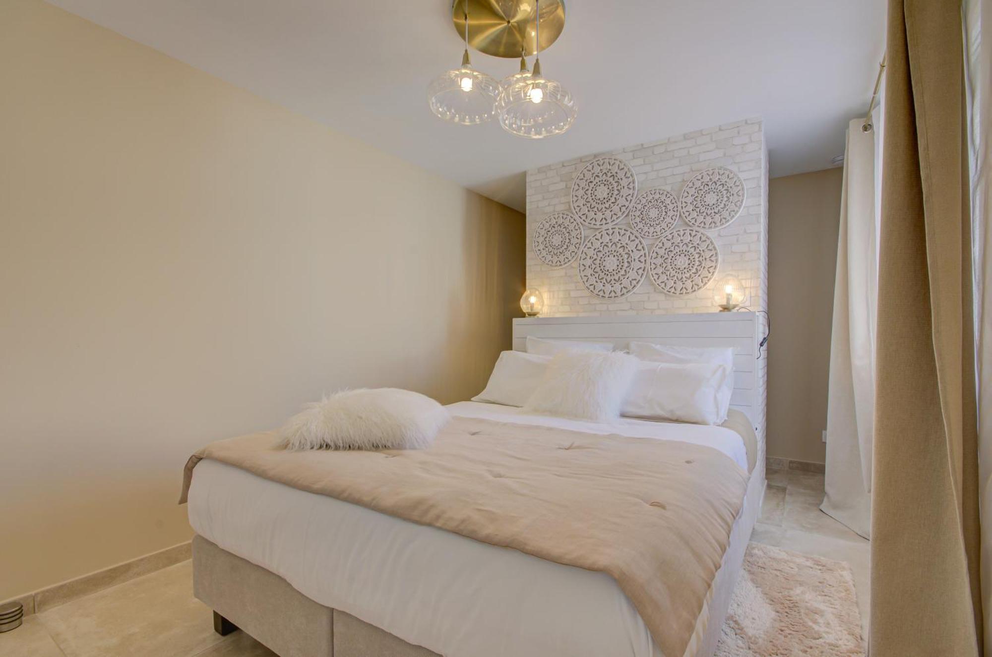 Domaine Le Courti - Adult Only Hotel Le Barcares Bilik gambar